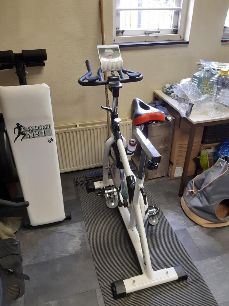 Spinningfiets - Ideaal voor thuistraining, Ophalen, Gebruikt, Spinningfiets, Metaal