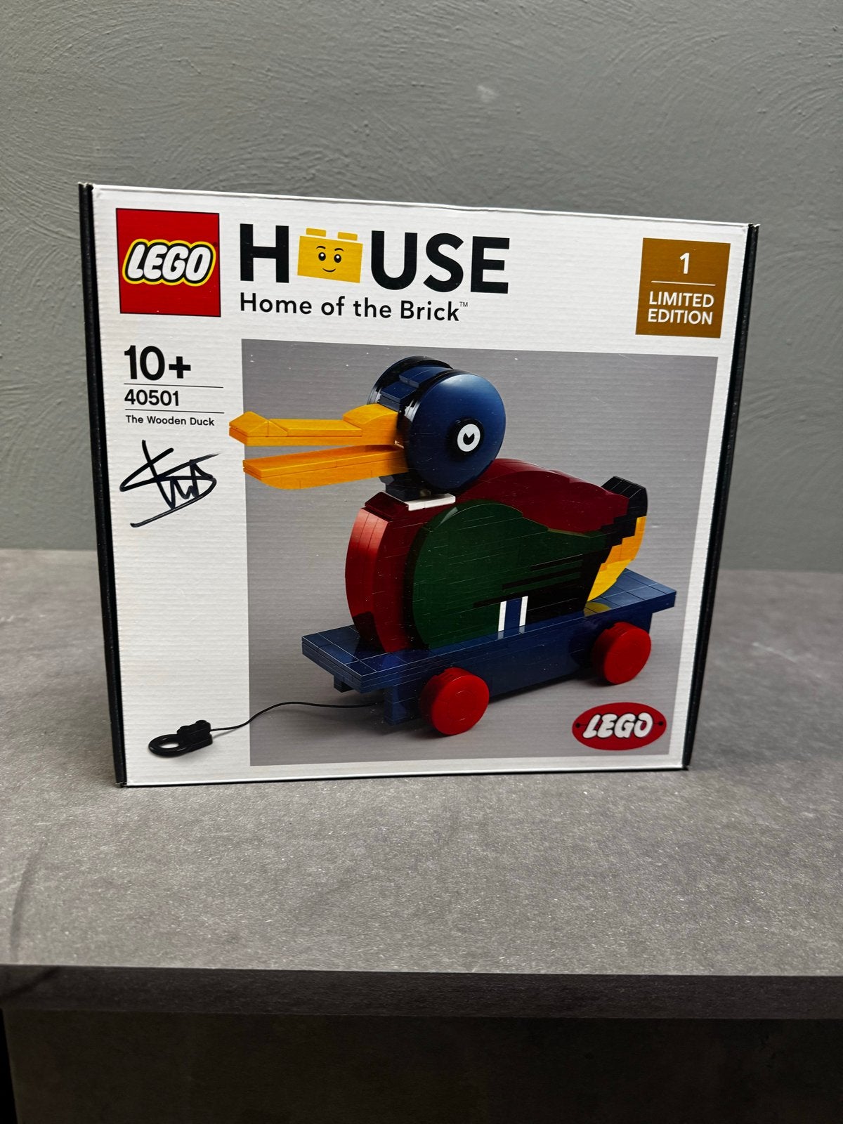 LEGO House The Wooden Duck - 40501 Limited Edition Signed, Overige thema's, Lego, Nieuw, Ophalen of Verzenden