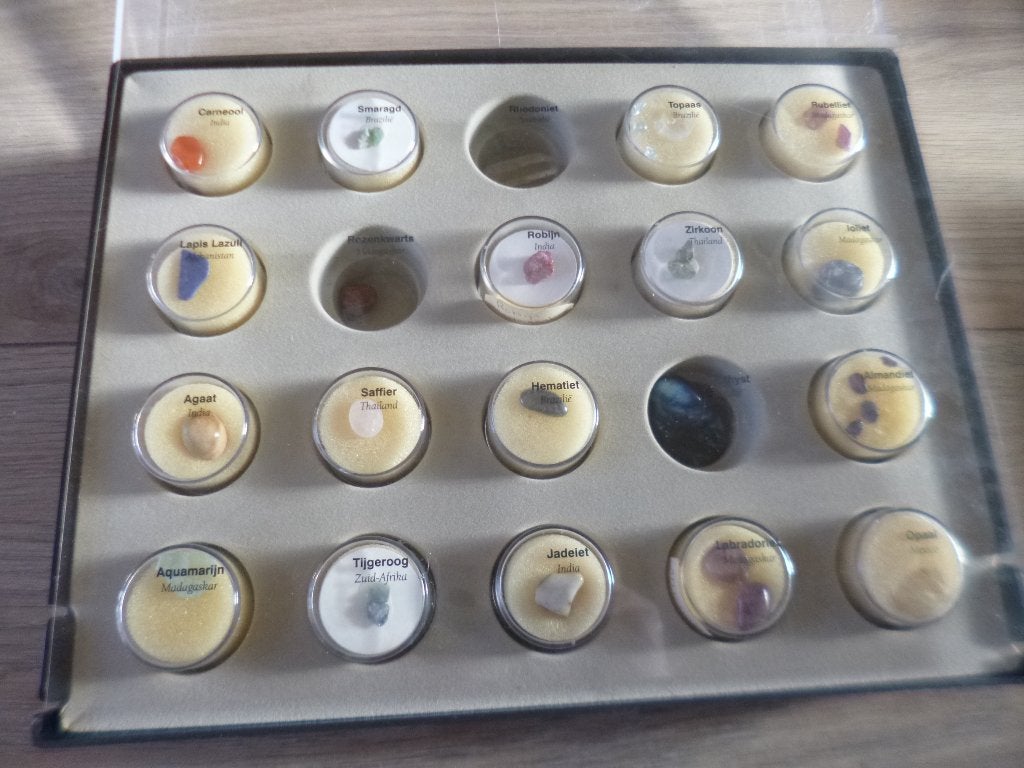 Collectie van Mineralen en Edelstenen, Verzamelen, Mineralen en Fossielen, Ophalen of Verzenden, Mineraal