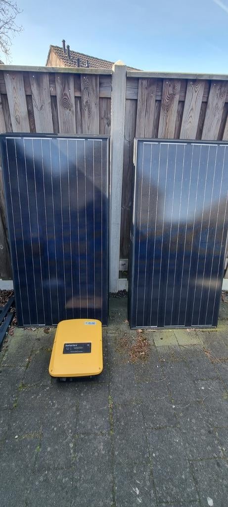 10 Zonnepanelen - Sunrise Solartech 195W Met omvormer  2200W, Ophalen, Gebruikt