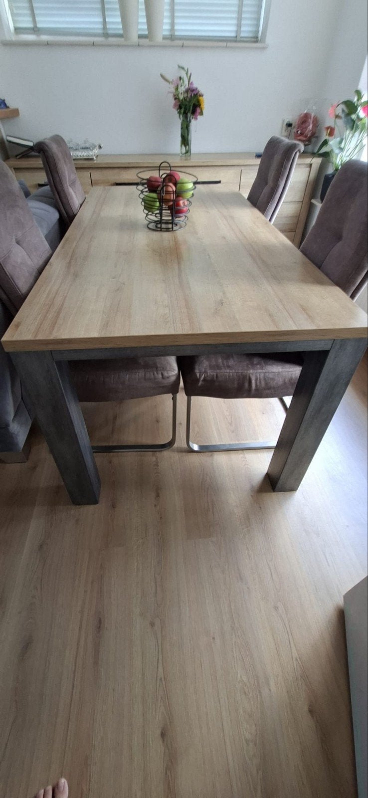 Eettafel met 6 stoelen in goede staat, Ophalen, 50 tot 100 cm, Zo goed als nieuw, Vijf personen of meer