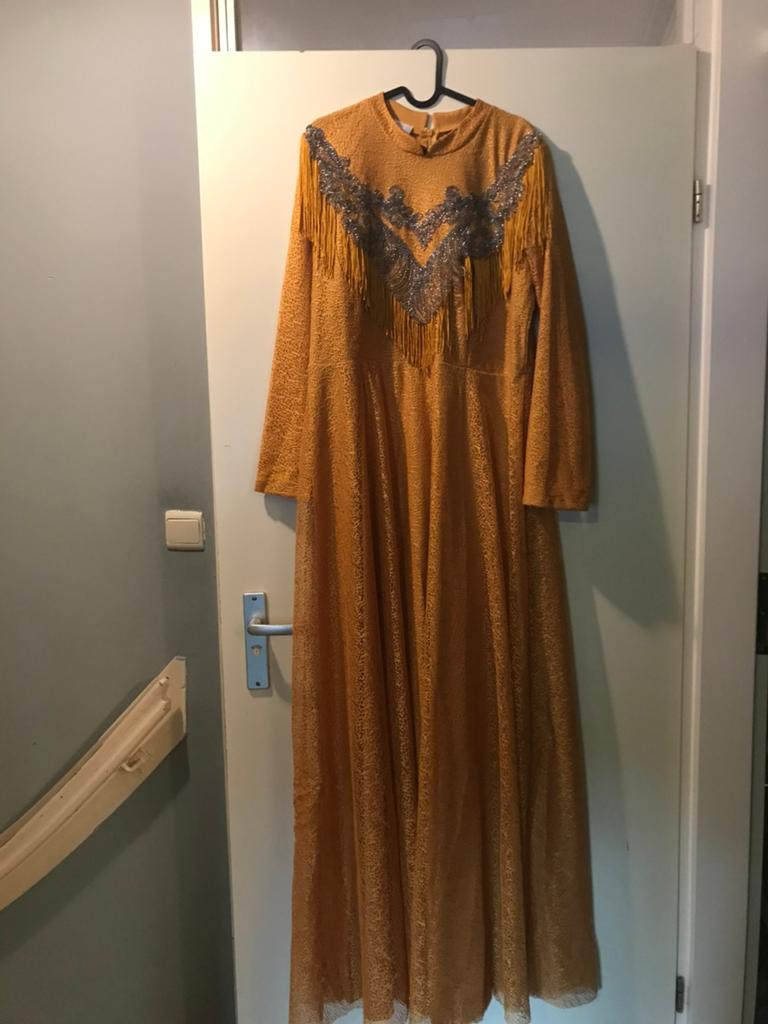 Laatste ‼️ mooie lange mosterdgeel galajurk te koop nieuw‼️, Galajurk, Geel, Maat 46/48 (XL) of groter, Nieuw