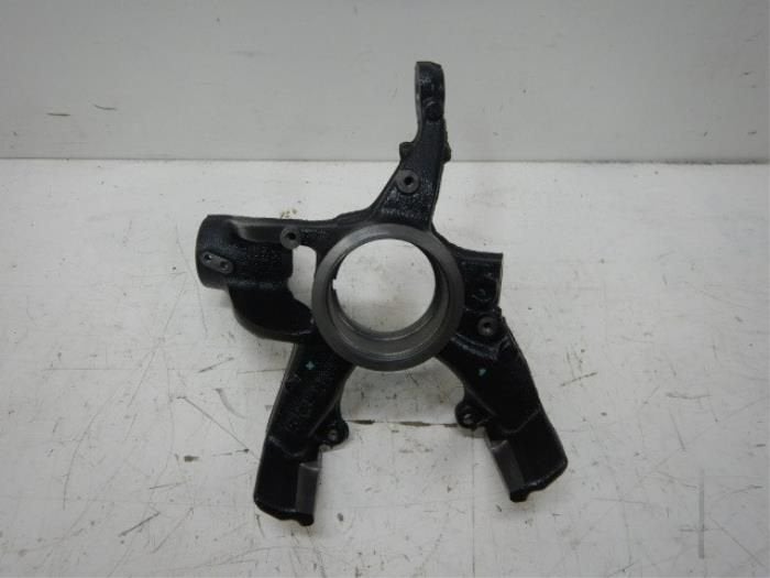 VW Polo 2G Fusee Links-Voor, Ophalen of Verzenden, Gebruikt