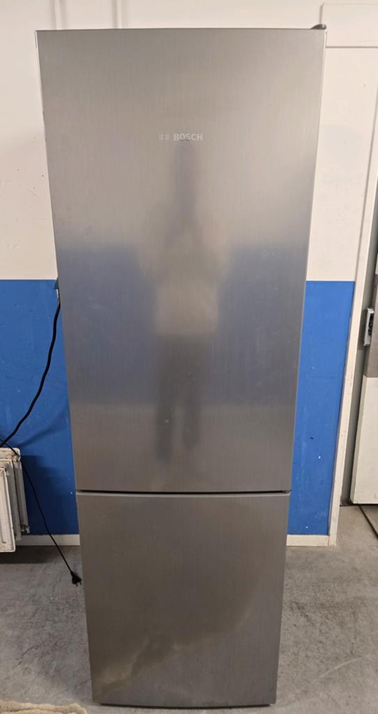 Bosch koelvriescombinatie | A+++ | No Frost | Gratis thuis ✅, Jirnsum, 200 liter of meer, 60 cm of meer, Met aparte vriezer