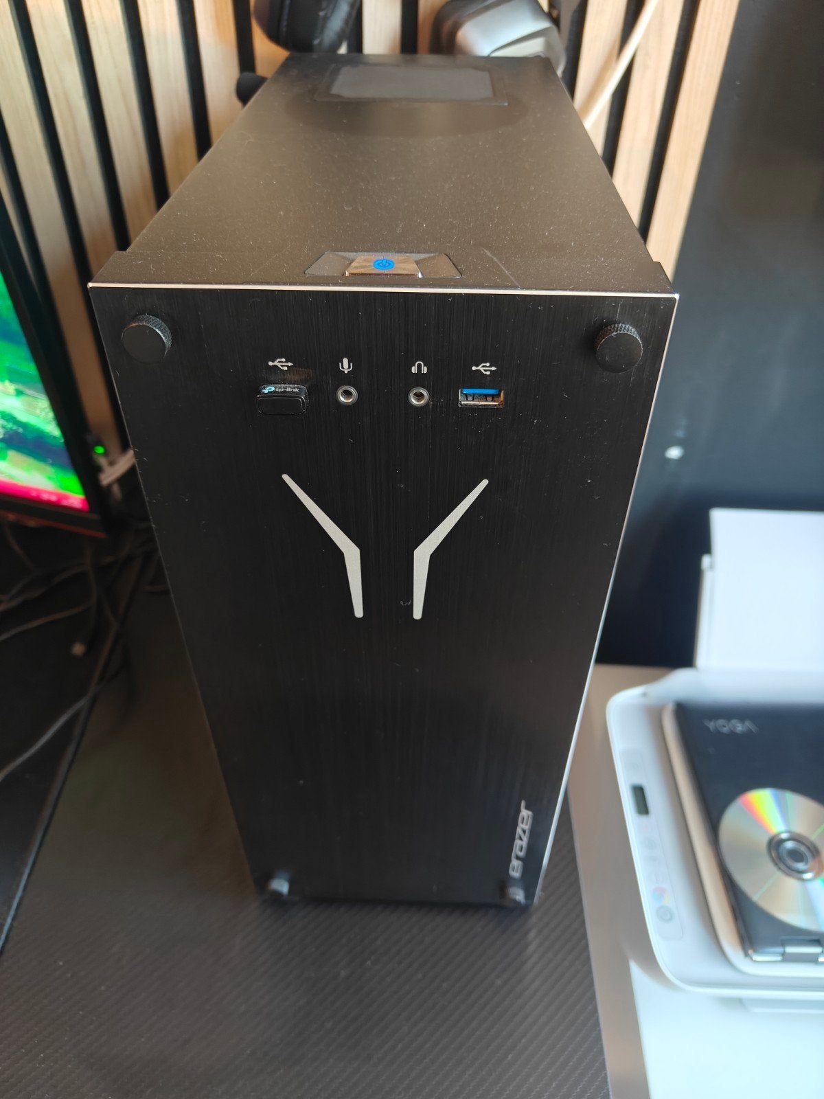 Medion Erazer Gaming PC - Intel i5-10400F, GTX 1650, Ophalen, Gebruikt, HDD, 2 tot 3 Ghz