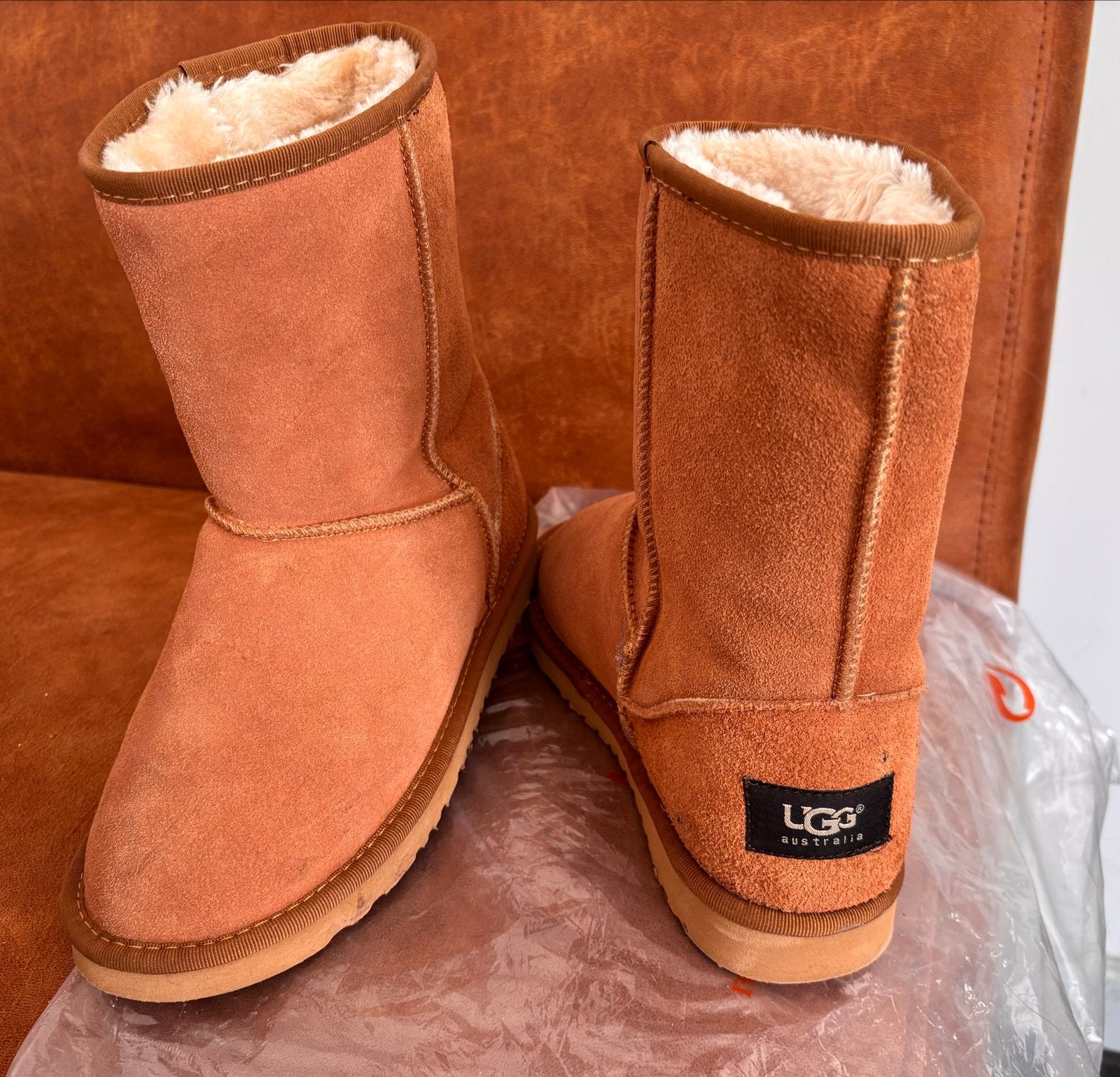 Uggs Classic Boots - Chestnut Bruin - Maat 39, Bruin, Lage of Enkellaarzen, Ophalen of Verzenden, Gedragen