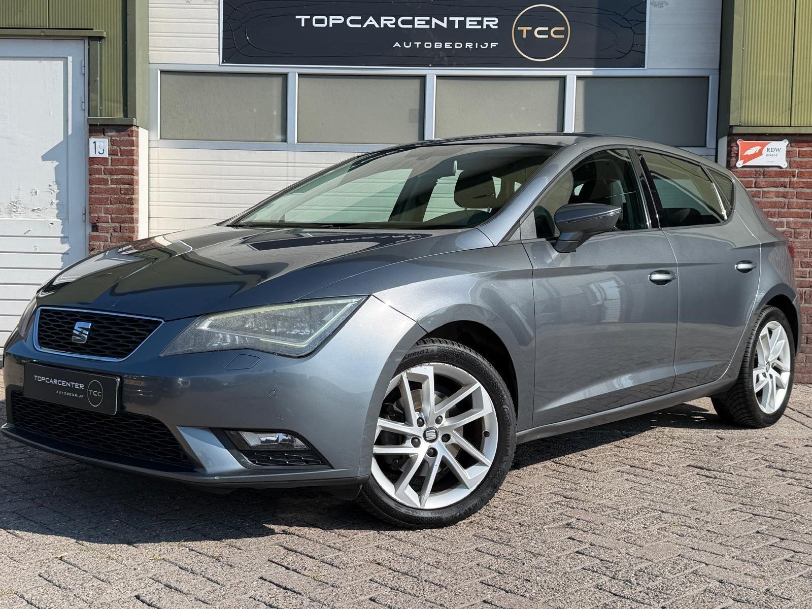 Seat Leon 1.4 TSI Style/AIRCO/NAVI/PARKS/CRUISE/APK/NAP, Voorwielaandrijving, Euro 5, Gebruikt, 4 cilinders