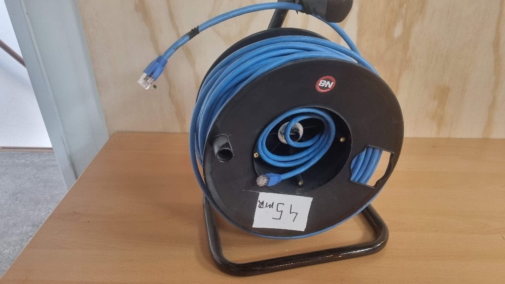 45 Meter CAT6 op Haspel – Ideaal voor Video, Audio & Netwerk, Ophalen of Verzenden