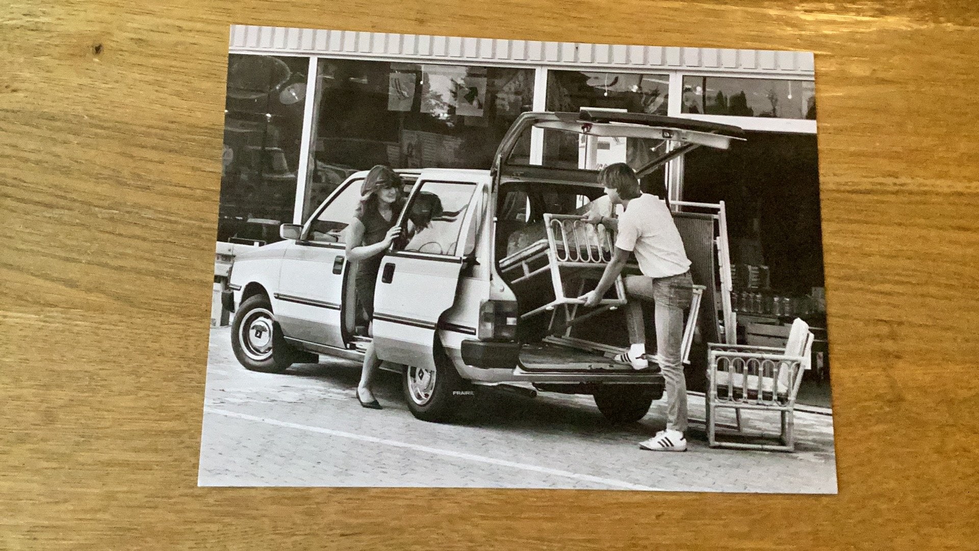Nissan Prairie persfoto’s, Ophalen of Verzenden, Zo goed als nieuw, Nissan