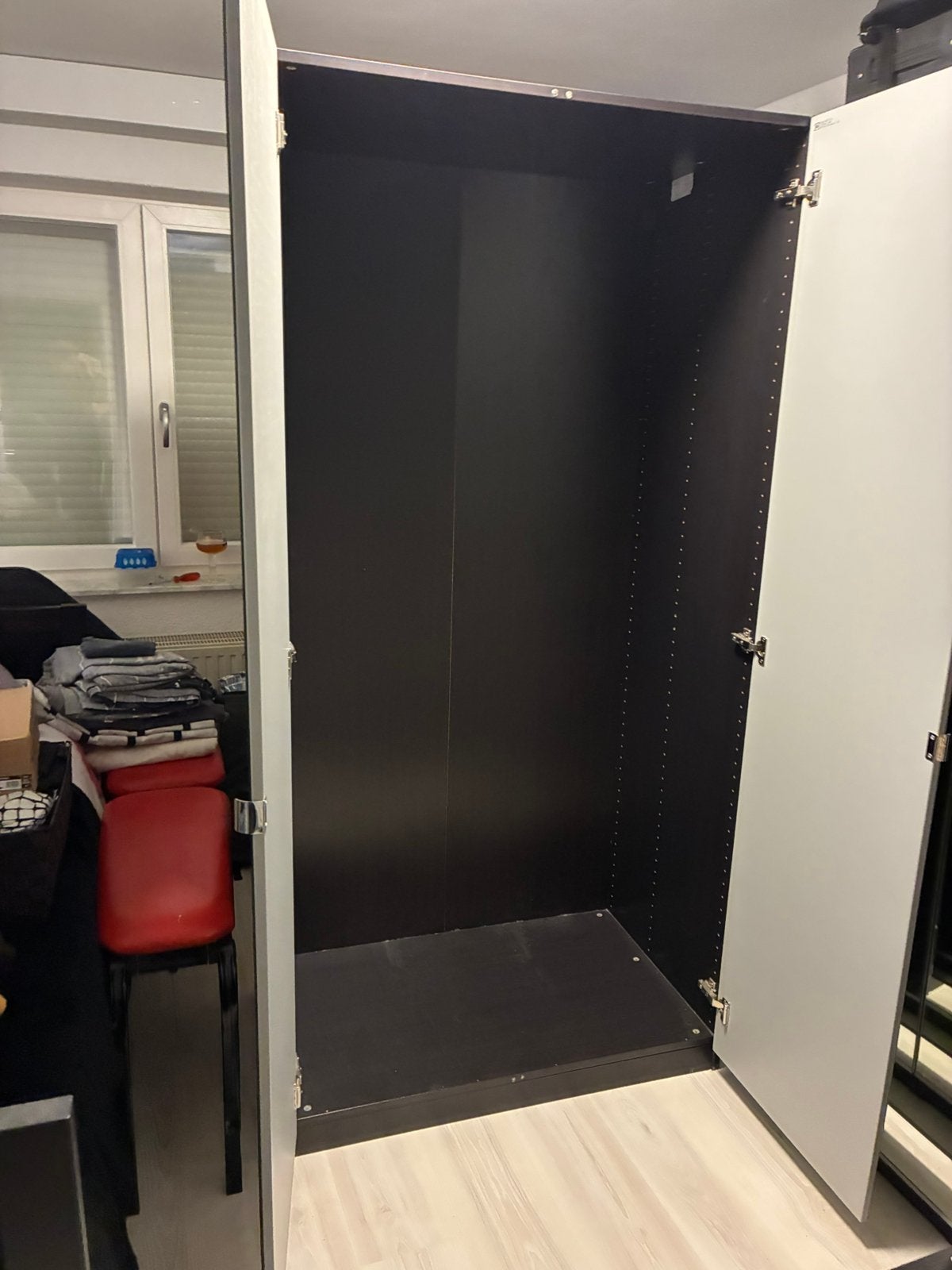 Ikea Pax zwarte kledingkast, Ophalen of Verzenden, Zo goed als nieuw, 50 tot 75 cm, 200 cm of meer