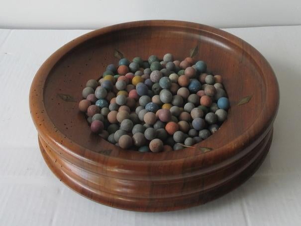 oude roulette met 100tal stenen terra cotta knikkers, Verzenden