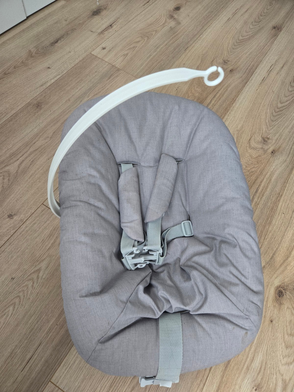 Stokke Newborn Set voor Tripp Trapp - Grijs, Ophalen, Zo goed als nieuw, Overige typen, Gordel(s)