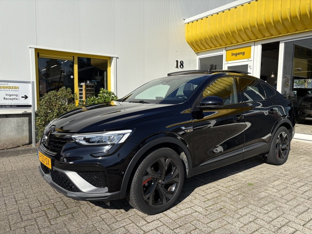 Renault Arkana 1.6 E-T H 145 RS Line Panoramadak Camera, Auto's, Renault, Automaat, Gebruikt, 4 cilinders, Leder en Stof