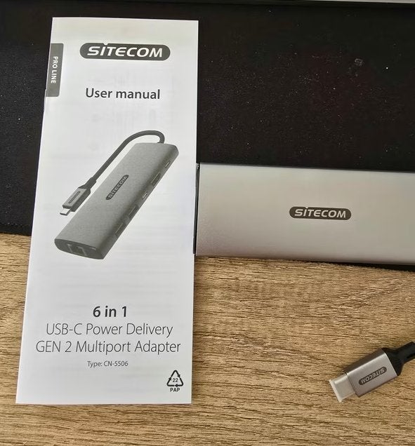 Sitecom 6 in 1 USB-C Power Delivery Multiport Adapter Dock, Computers en Software, Dockingstations, Ophalen of Verzenden, Zo goed als nieuw