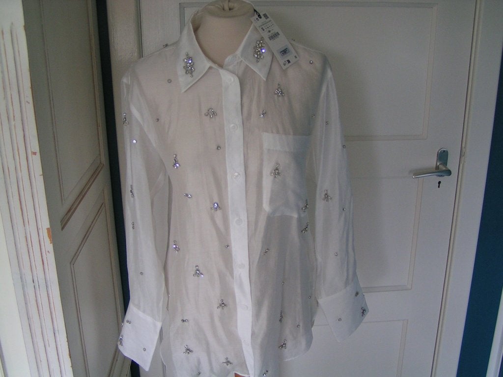 Prachtig Nieuw Wit Bloesje van Zara maat S-40-42, Ophalen of Verzenden, Nieuw, Maat 38/40 (M), Wit