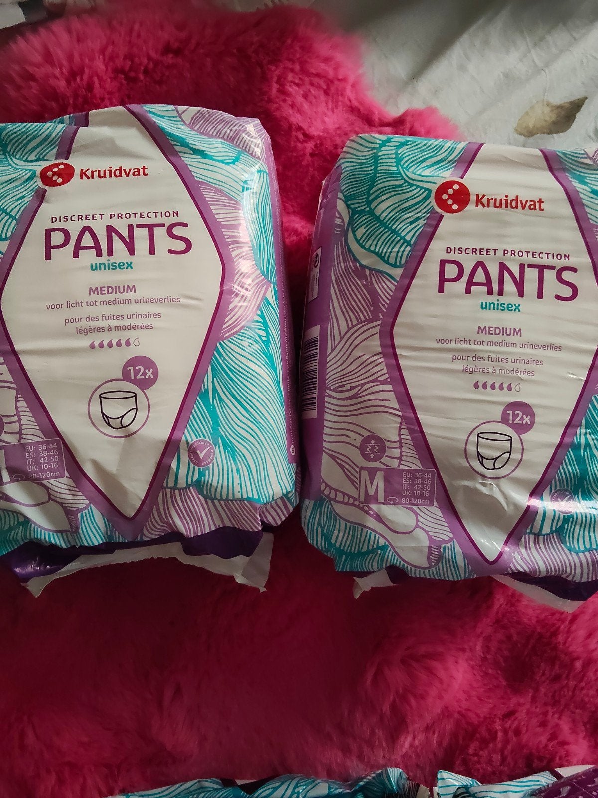 2 pakken incontinentie broekjes M, Ophalen of Verzenden, Nieuw
