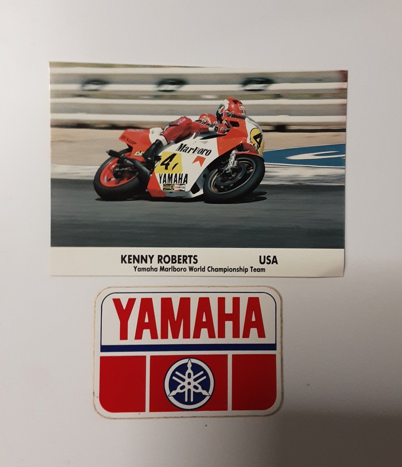 1983 Promokaart & Sticker Yamaha Marlboro Kenny Roberts, Ophalen of Verzenden, Zo goed als nieuw, Motoren