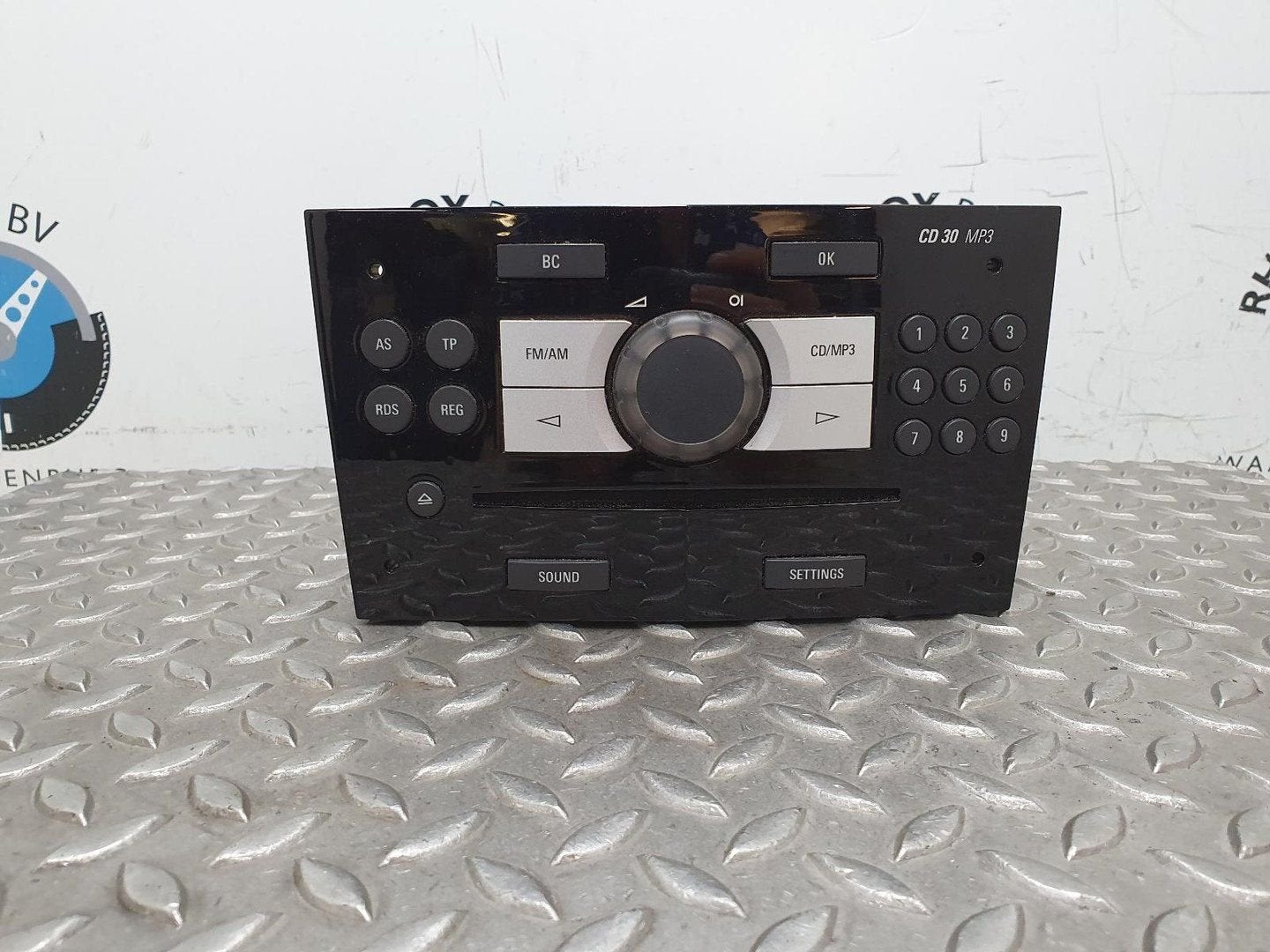 OPEL CORSA RADIO 2010, Ophalen of Verzenden, Gebruikt, Stiba lid