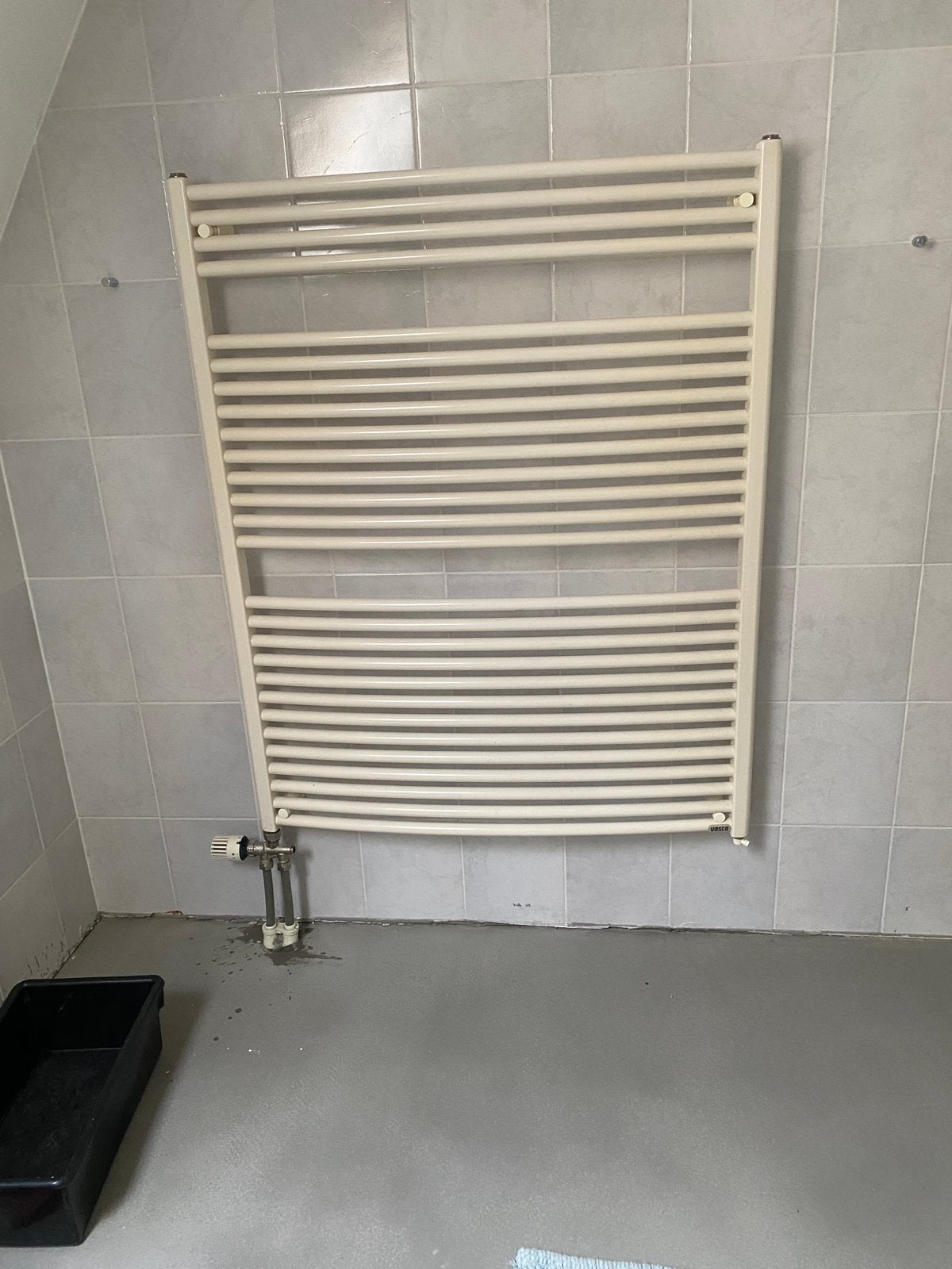 Vasco handdoek/radiator, Ophalen, Radiator, Zo goed als nieuw, 60 tot 150 cm