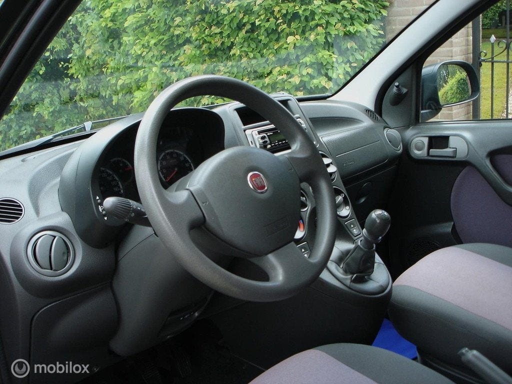 Fiat Panda 1.2 Active (bj 2011') OrigNL|1e Eig.|APK 06-2027, Auto's, Fiat, Euro 5, Gebruikt, 1242 cc, Zwart