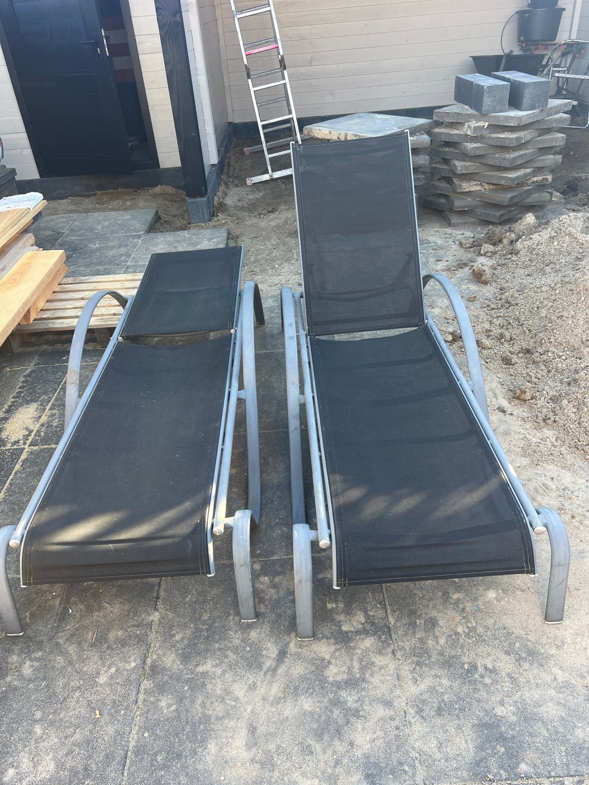 2x Ligbedden - Zwart met AntracietFrame, Tuin en Terras, Ophalen, Gebruikt, Aluminium, Verstelbaar