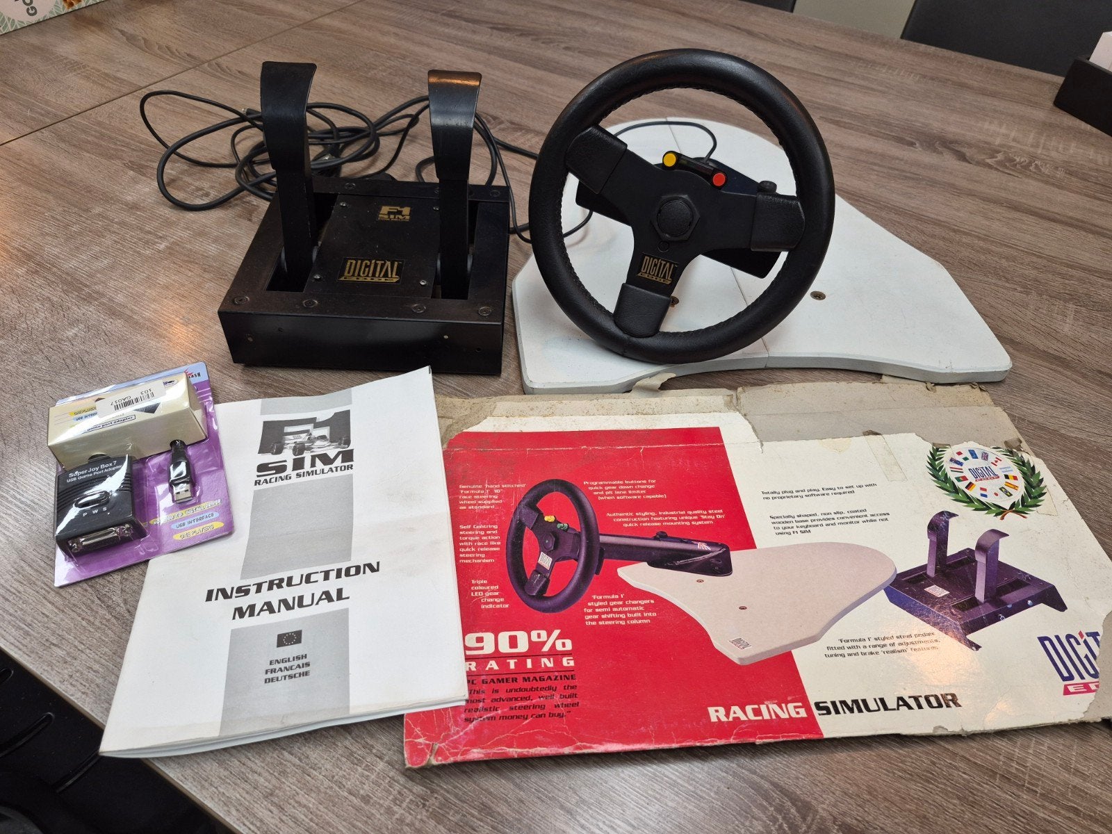 F1 SIM Racing Simulator Stuur en Pedalen Set(metalen uitv.), Spelcomputers en Games, Ophalen, Gebruikt, 1 speler, Racen en Vliegen
