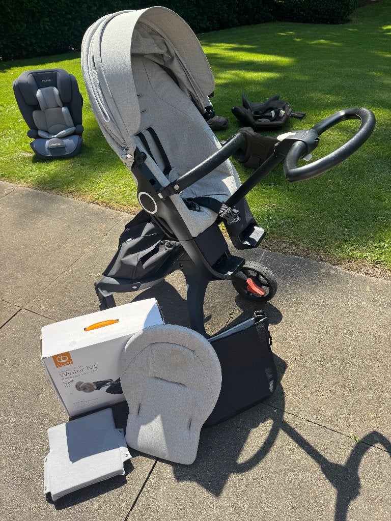 Stokke kinderwagen, Verstelbare duwstang, Zo goed als nieuw, Ophalen, Kinderwagen