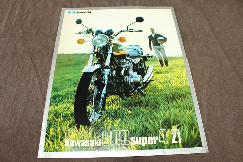 Kawasaki 900 Z1 super 4 motorfiets verkoop folder brochure, Ophalen of Verzenden, Gelezen