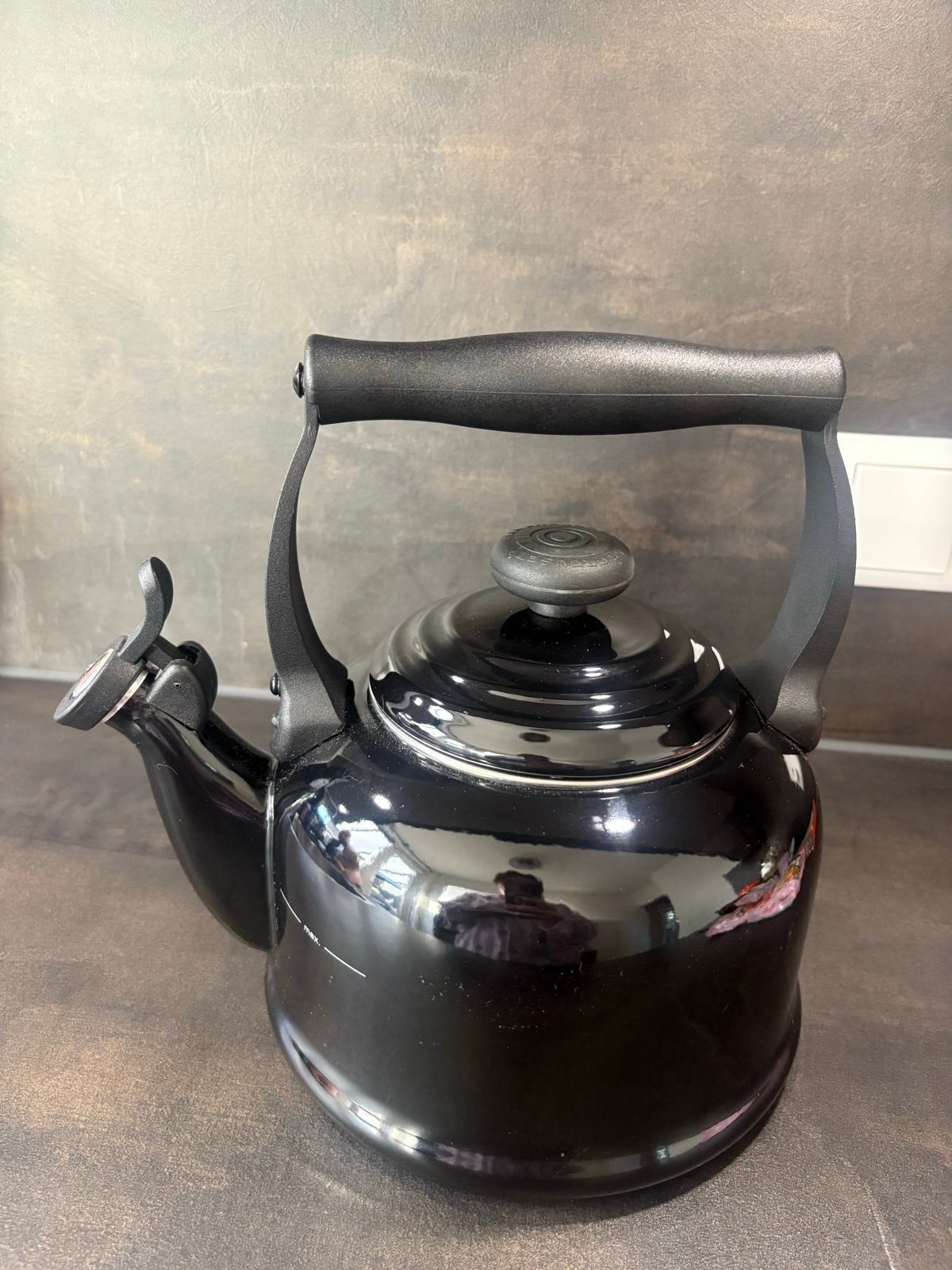 Le Creuset fluitketel, nieuw en ongebruikt, Witgoed en Apparatuur, 1 tot 2 liter, Ophalen, Nieuw