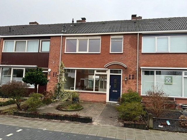 Eengezinswoning te huur aan de Dorus Rijkersstraat 26 Borne, Huizen en Kamers, Huizen te huur, 100 m², Direct bij eigenaar, Borne