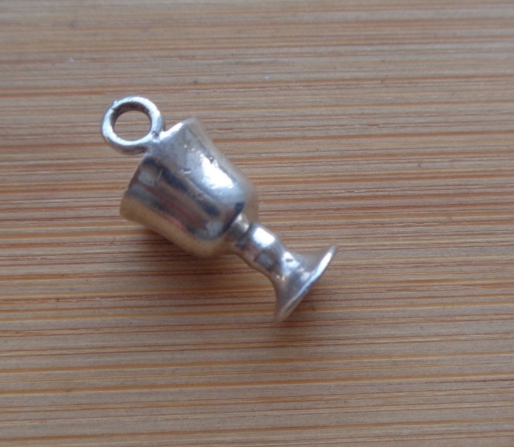zilveren vintage bedel beker [839], Overige merken, Verzenden, Zo goed als nieuw, 1 bedel