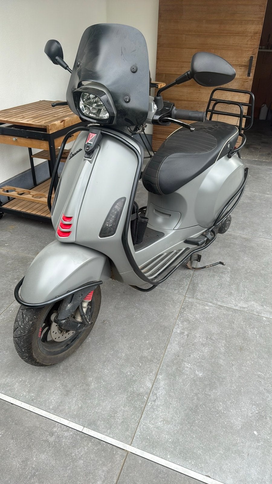 Vespa Sprint 50cc 2016 - Nieuwe motor, inclusief beenkleed, Fietsen en Brommers, Scooters | Vespa, Ophalen, Gebruikt, Overige modellen