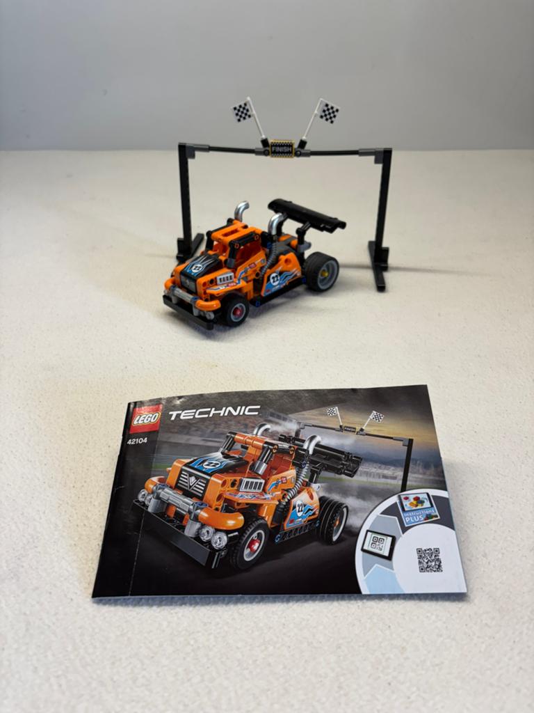LEGO Technic 42104 Race Truck - Compleet met boekje, Ophalen of Verzenden, Zo goed als nieuw, Overige merken