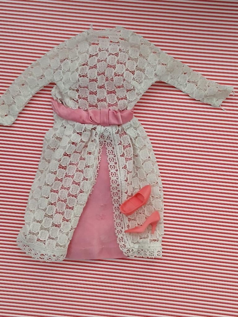 Vintage Barbie Garden Wedding Setje, Ophalen of Verzenden, Gebruikt, Kleertjes