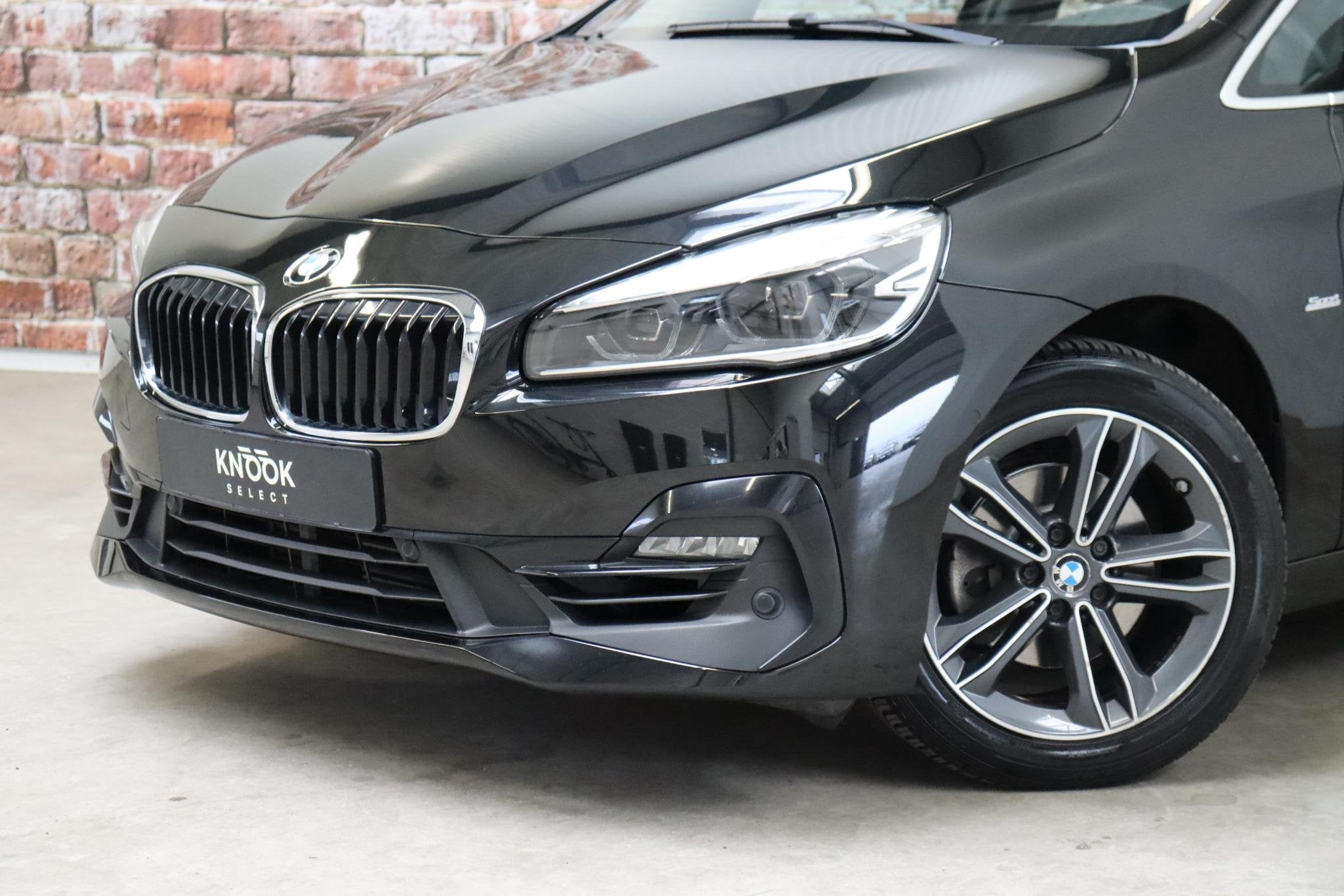 BMW 2-serie Active Tourer 218i Executive Sport Line Automaat, Dealer onderhouden, Stof, Gebruikt, Euro 6