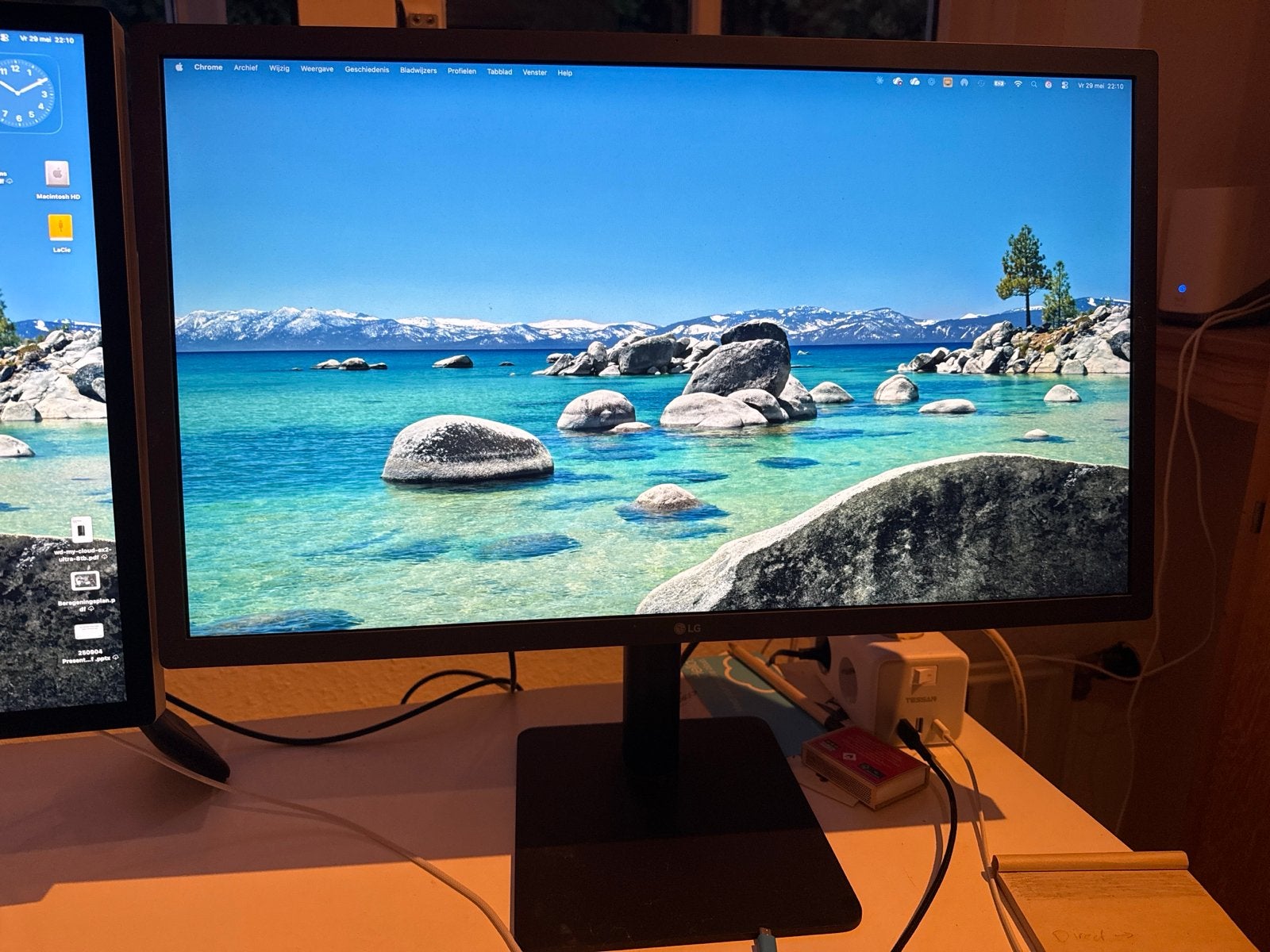 LG UltraFine 24MD4KL-B 4K Thunderbolt Display  voor Mac, Computers en Software, Monitoren, Ophalen, Gebruikt, IPS, Ultra HD (4K)
