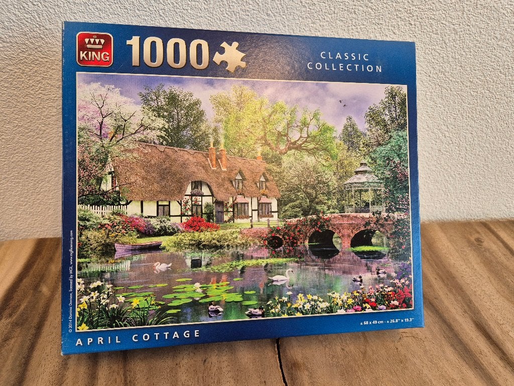 King puzzel: April cottage - 1.000 stukjes, Ophalen of Verzenden, 500 t/m 1500 stukjes, Zo goed als nieuw