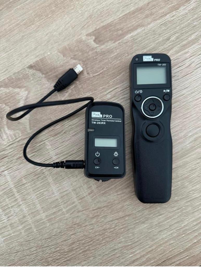 Pixel pro remote TW283 oa voor Sony, Ophalen of Verzenden, Zo goed als nieuw