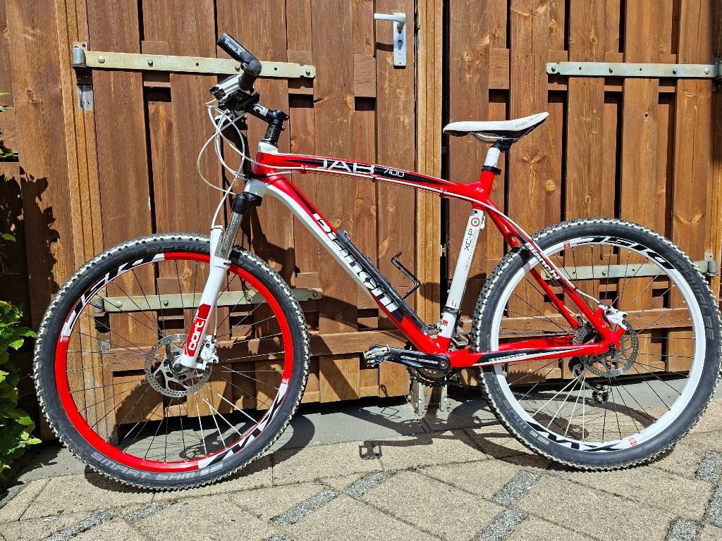 Mountainbike Bianchi JAB 7100 Gebruikt maar in goede staat, Fietsen en Brommers, Gebruikt, Hardtail, Heren, Schijfrem
