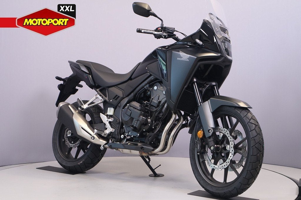 Honda NX 500 E-CLUTCH (bj 2026), Motoren, Motoren | Honda, Honda Motor Europe Ltd, Bedrijf, Toermotor, Customer.service@honda-eu.com