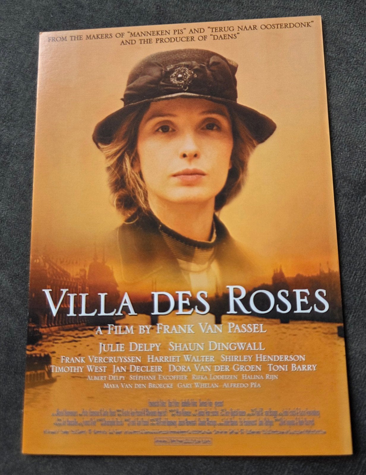 Villa des Roses - Film Ansichtkaart (Ongelopen), Verzenden, 1980 tot heden, Ongelopen, Sterren en Beroemdheden