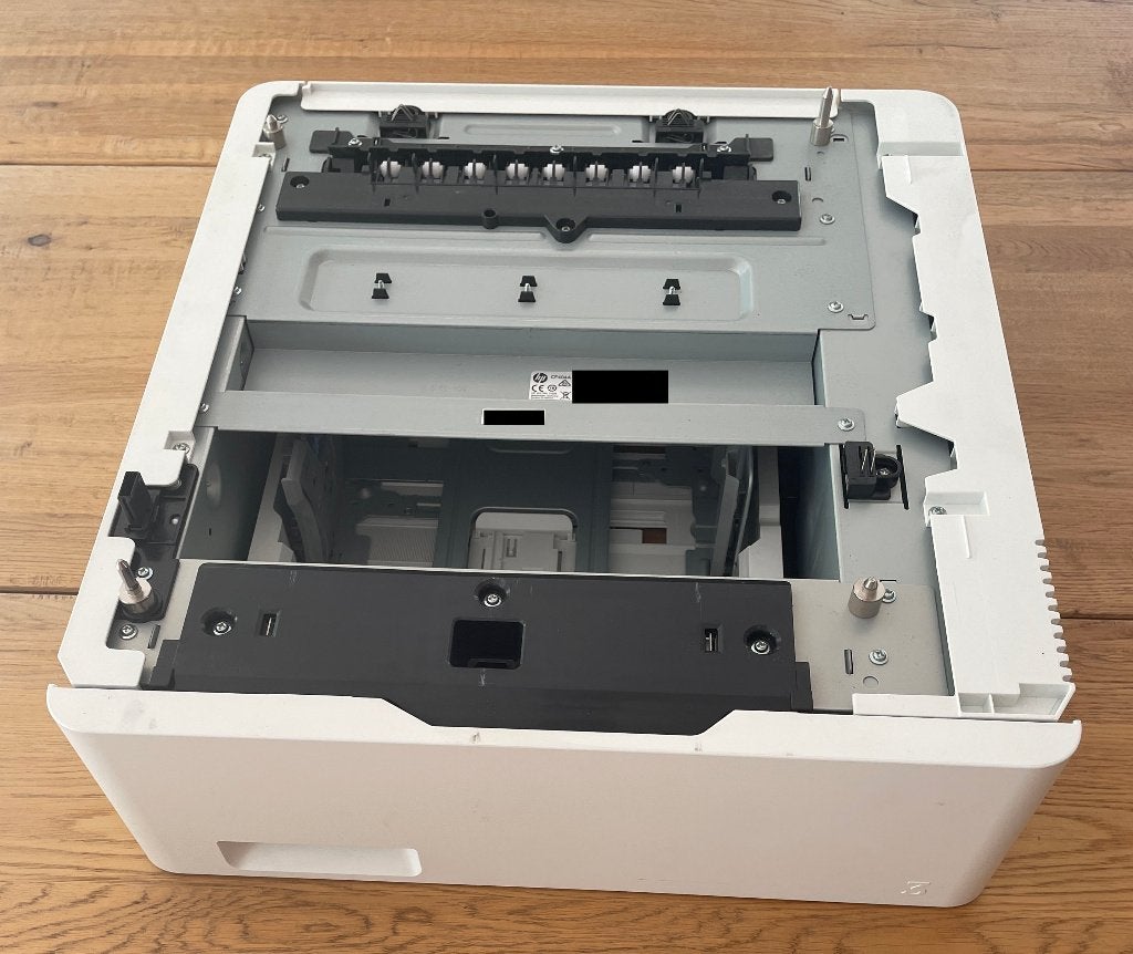 HP - LaserJet Papierlade 550 Vel - CF404A, Computers en Software, Printerbenodigdheden, Ophalen of Verzenden, Zo goed als nieuw