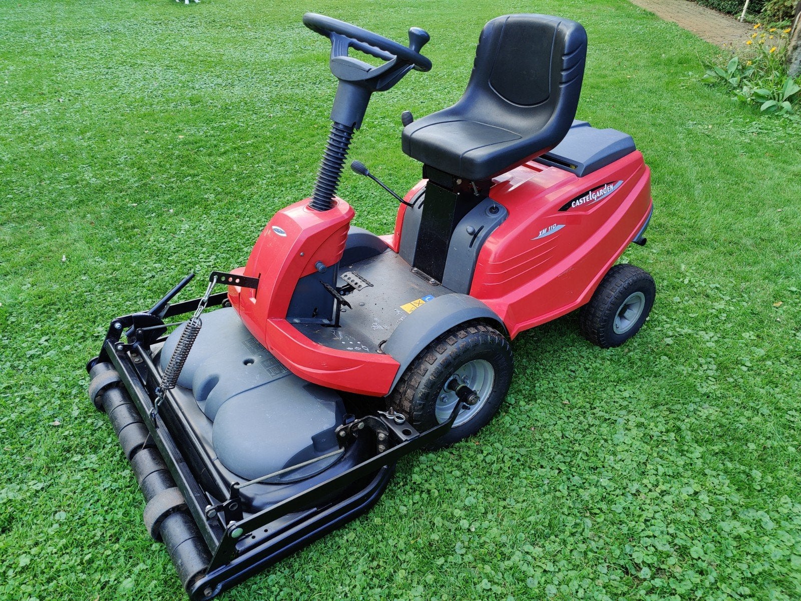 Castelgarden XM 170 zitmaaier - puntgaaf maaidek, Tuin en Terras, Ophalen, Cirkelmaaier, Gebruikt, Benzine-grasmaaier