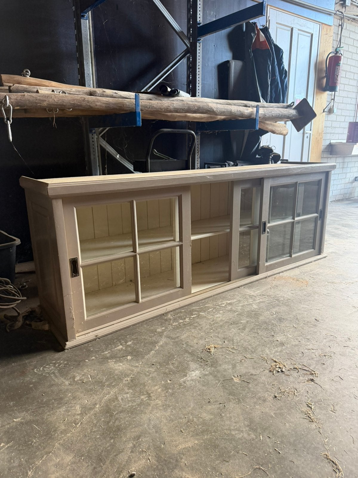Prachtige glazen kast / dressoir – 214 cm breed, Ophalen, Zo goed als nieuw