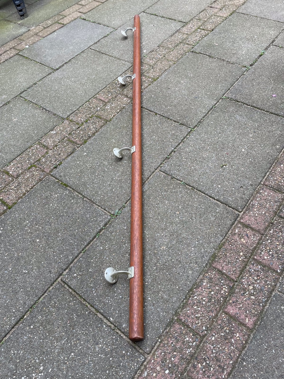 Houten trapleuning met beugels - Vintage, Gebruikt, Ophalen of Verzenden, Bruin, Vintage