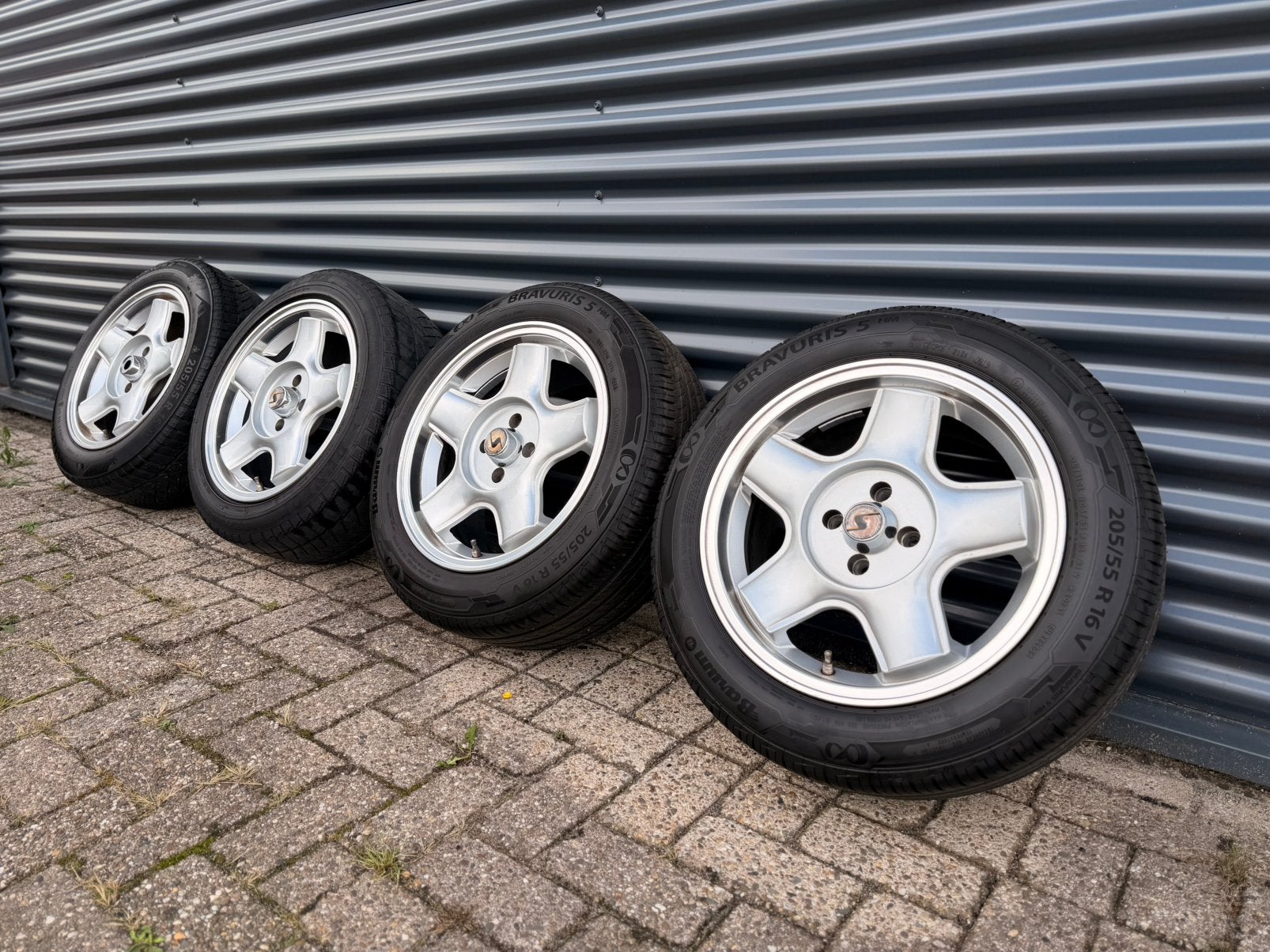 Schmidt Revolution Modernline ML7516 16 inch 4x98 4x100, Auto-onderdelen, Ophalen, Gebruikt, 16 inch, Banden en Velgen