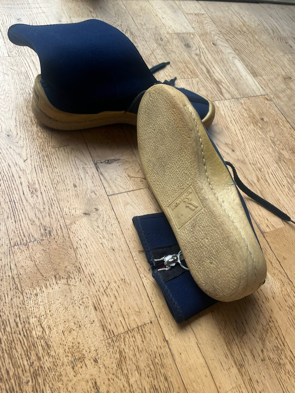 Romika surfschoen , maat 44, Ophalen, Dame of Heer, Zeil- of Surfschoenen