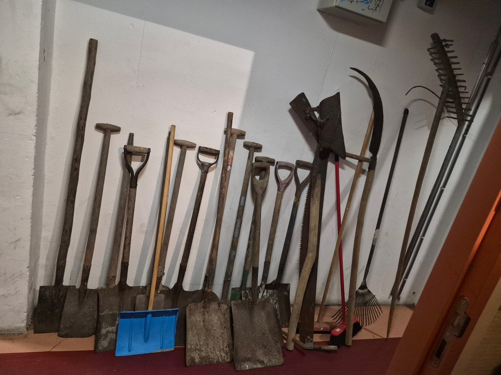 Diverse partij oud gereedschap, Antiek en Kunst, Antiek | Gereedschap en Instrumenten, Ophalen of Verzenden