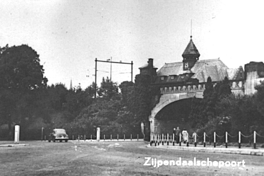 947218	Arnhem	1951	Gelopen met Postzegel, Ophalen of Verzenden, 1940 tot 1960, Gelopen, Gelderland