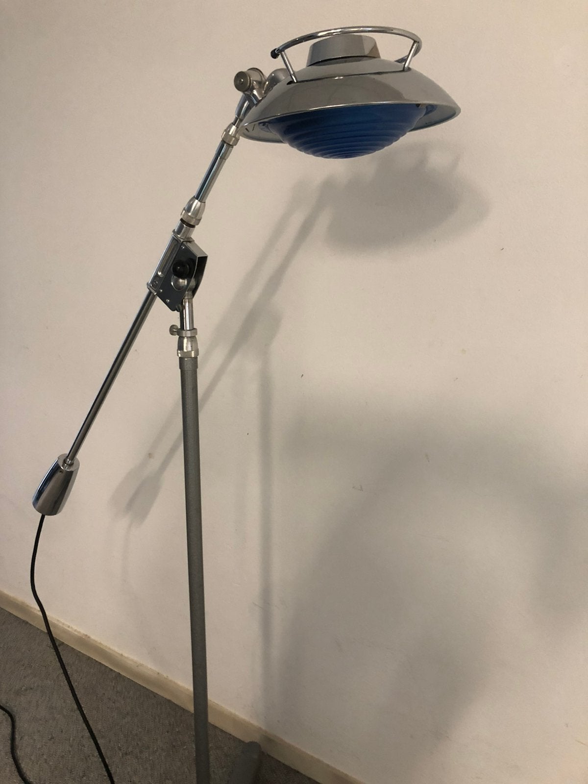 Solere vloerlamp. Vintage design, Ophalen of Verzenden, Zo goed als nieuw, 150 tot 200 cm